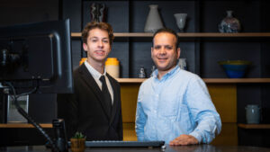 Nachtteam dat direct wordt versterkt door een vervanger wanneer een medewerker uitvalt als onderdeel van nachtreceptie uitbesteden zonder risico’s.